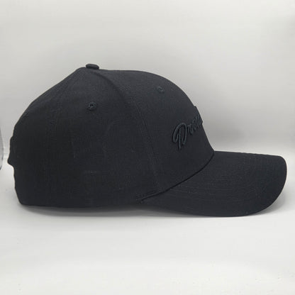 Dreadnought 6-Panel Snapback – Blacked out