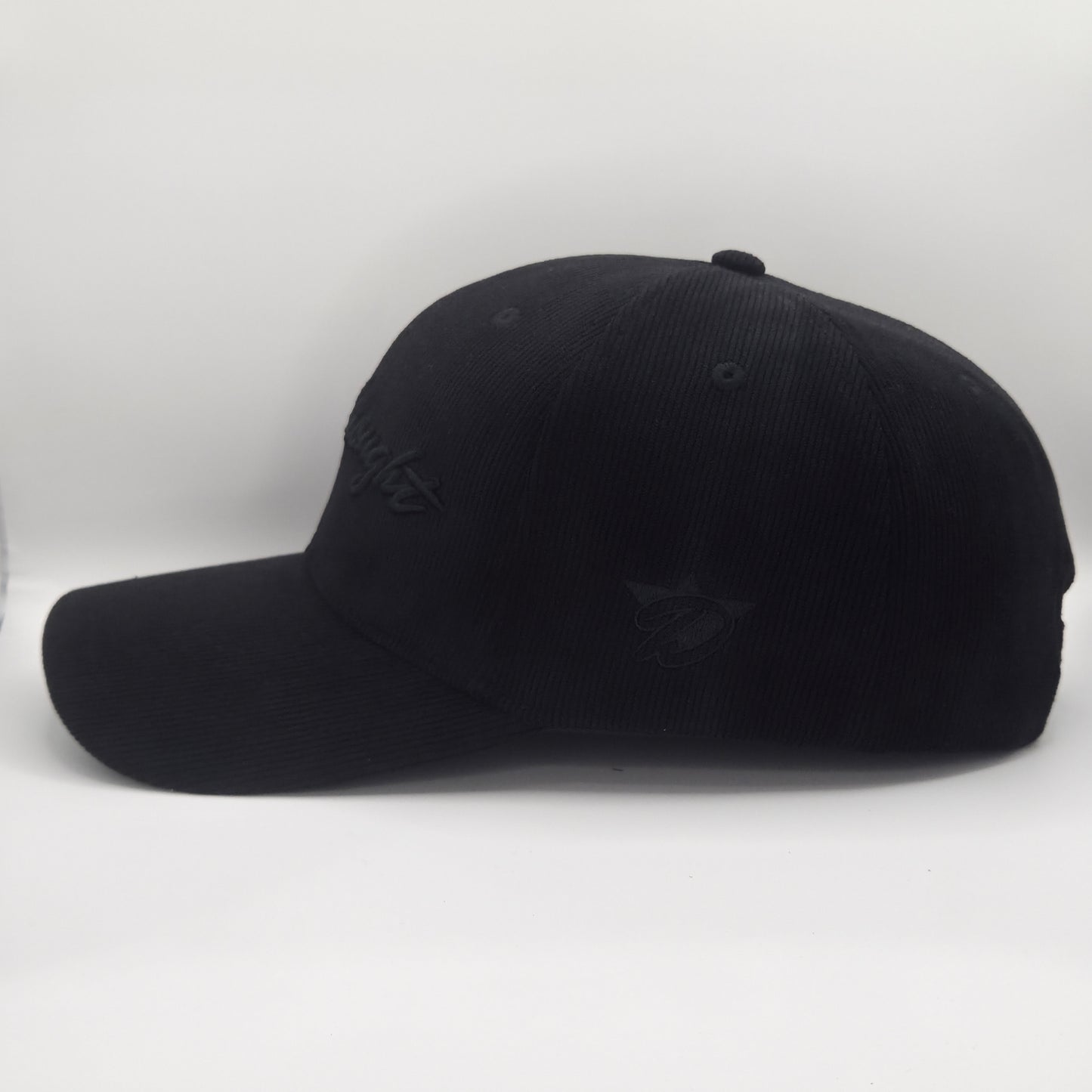 Dreadnought 6-Panel Snapback Mid Profile – Washed Out Black Corduroy